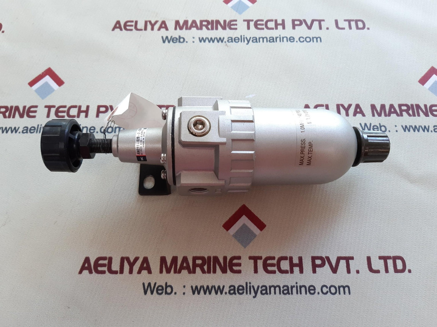 Smc aw211-02b-2-x366 filter regulator