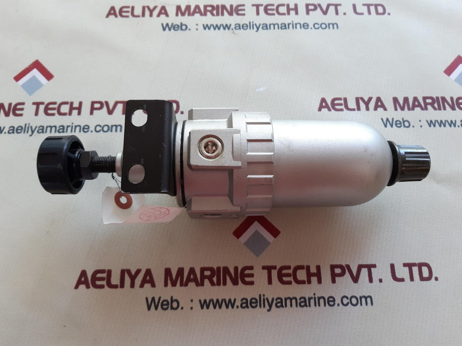 Smc aw211-02b-2-x366 filter regulator