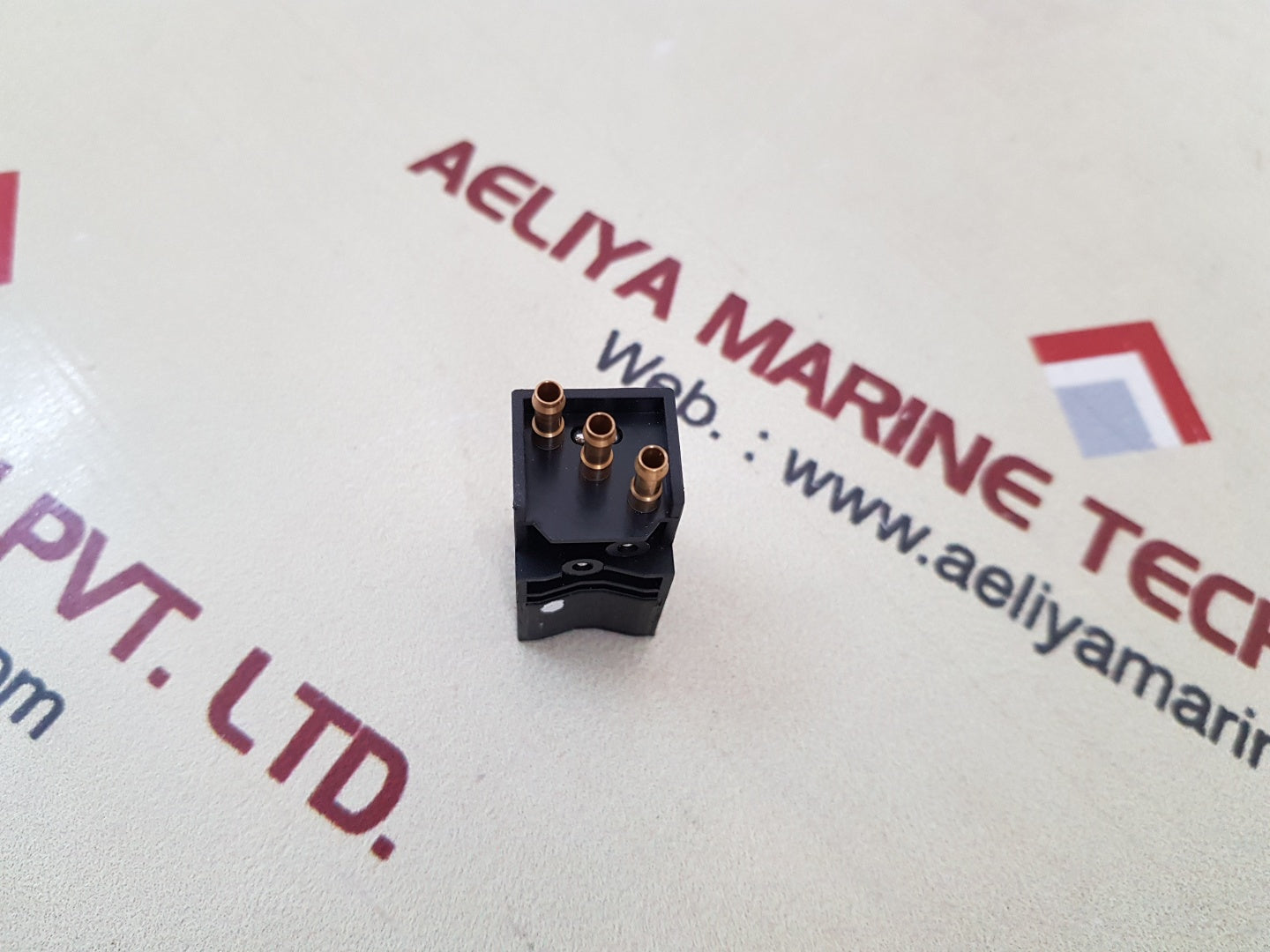 Norgren qm/140 pneumatic proximity switch