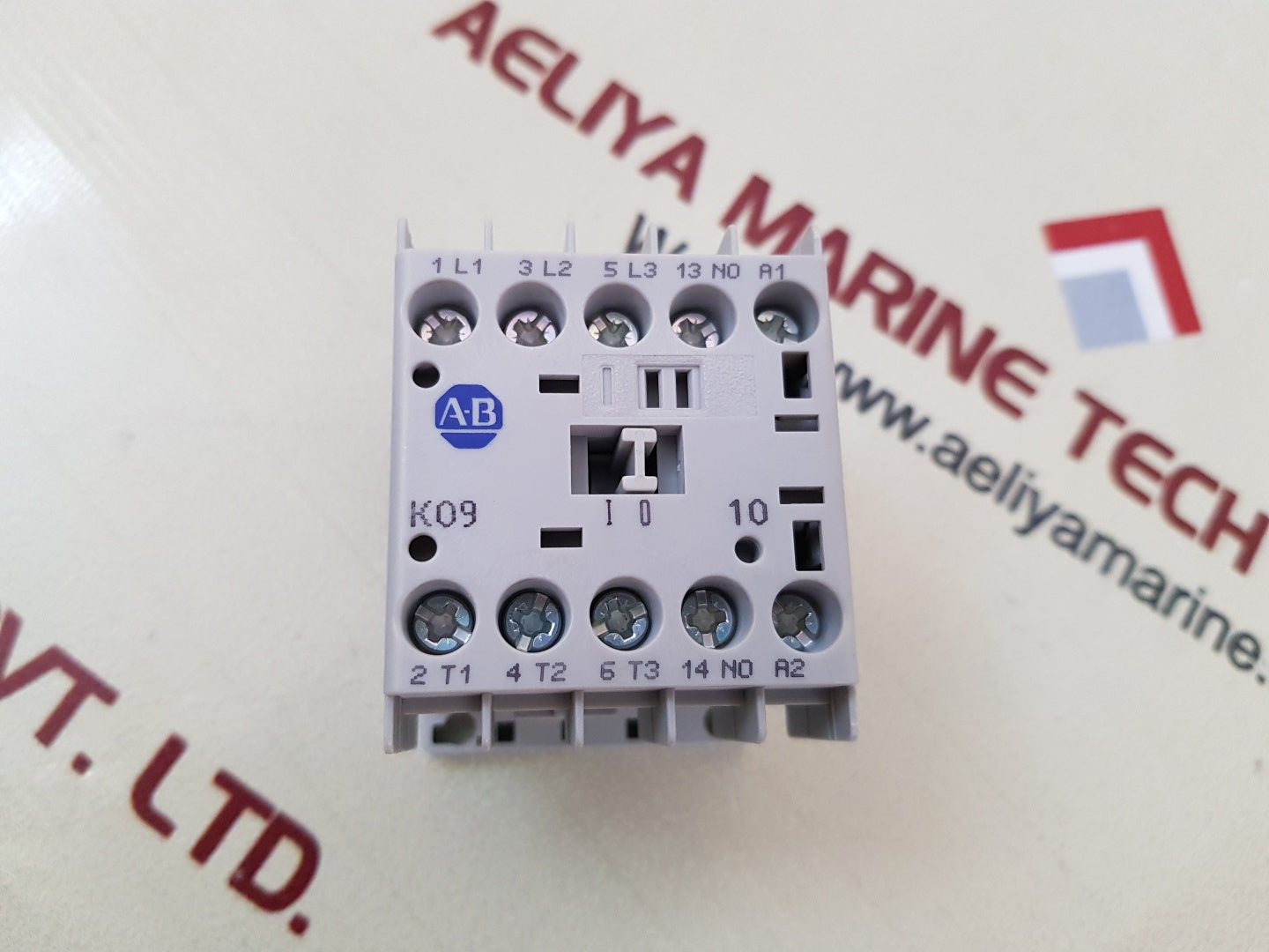 Allen-bradley 100-k09kj10 contactor ser A