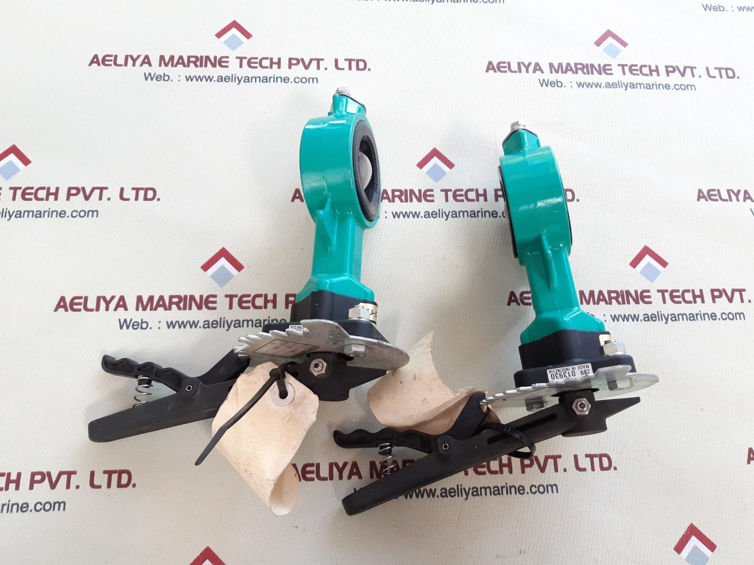 Tomoe 773z-1j-40a butterfly valve