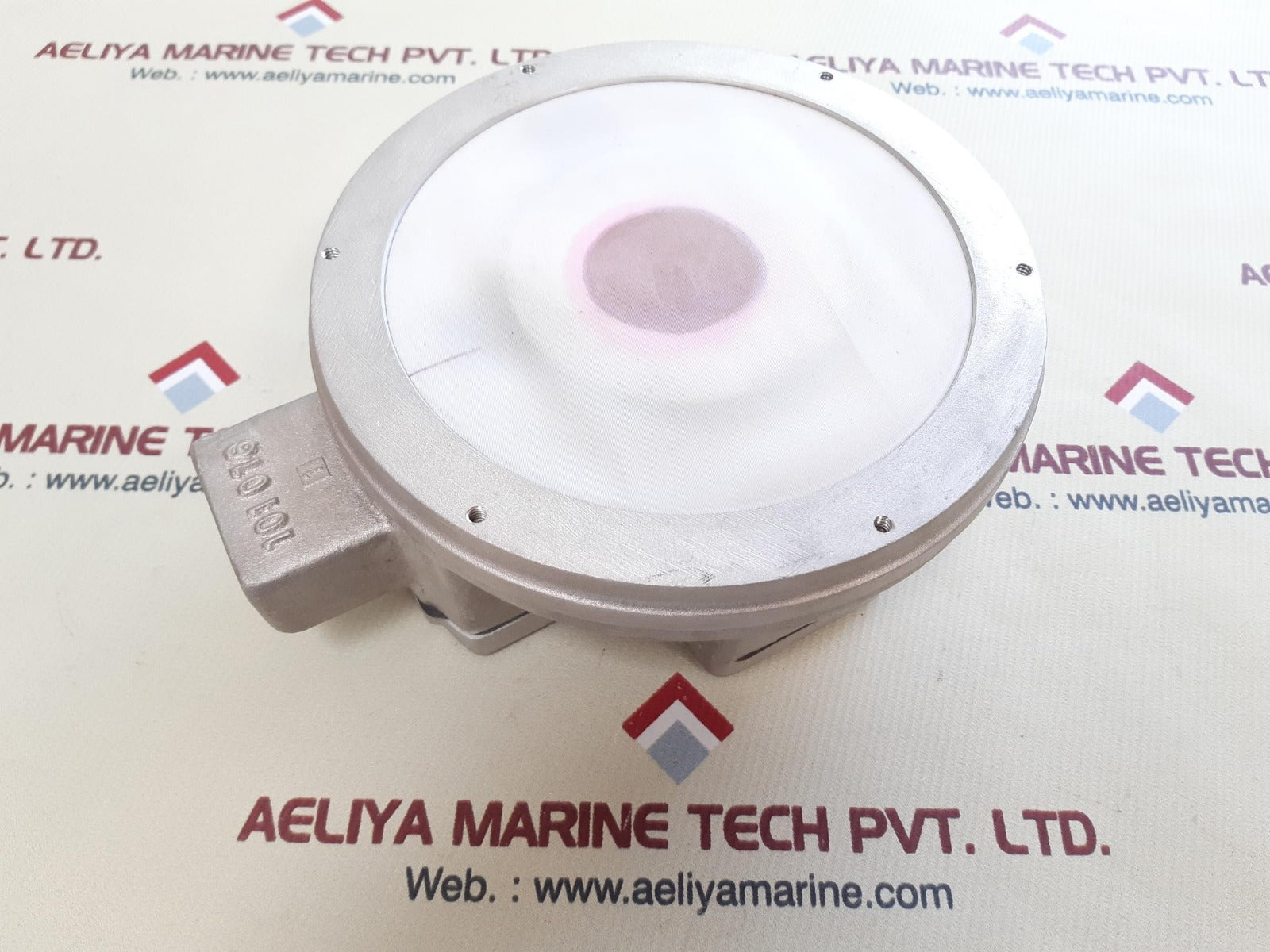 Proximity controls psd16v level control