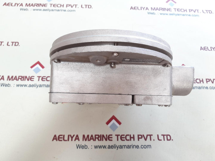 Proximity controls psd16v level control