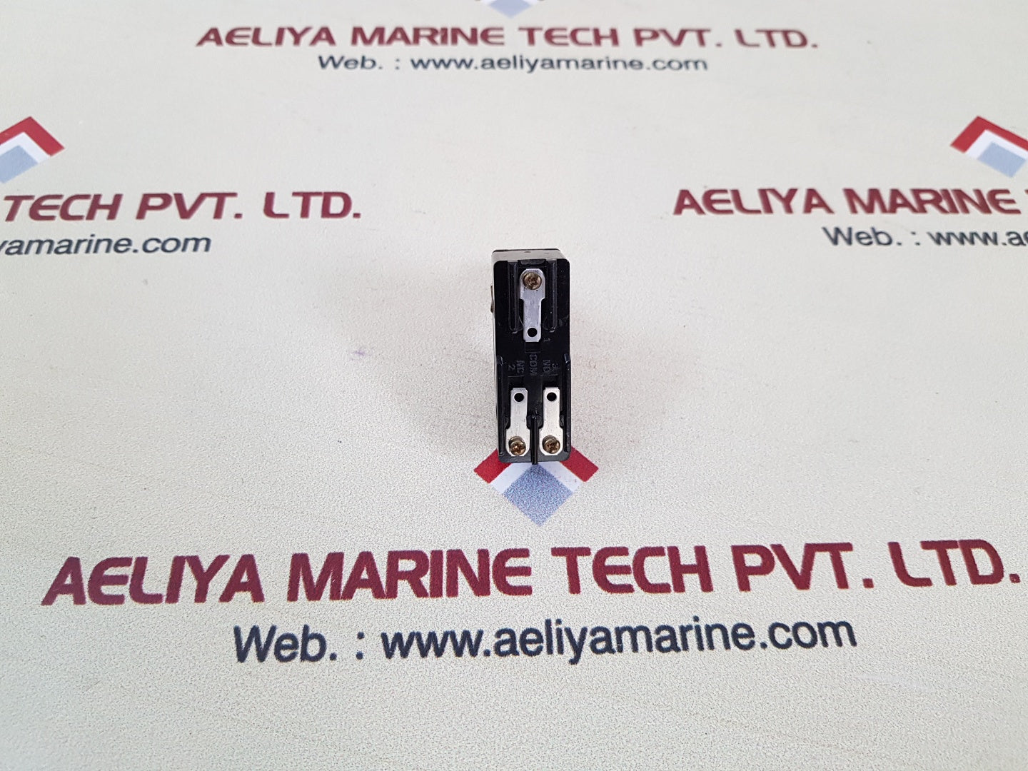 Omron z-15gq22 micro switch