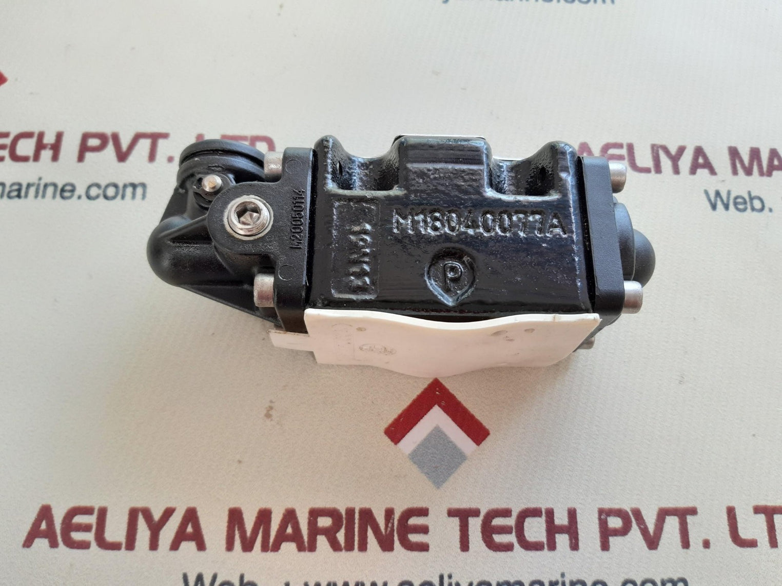 Macgregor 10001193 valve