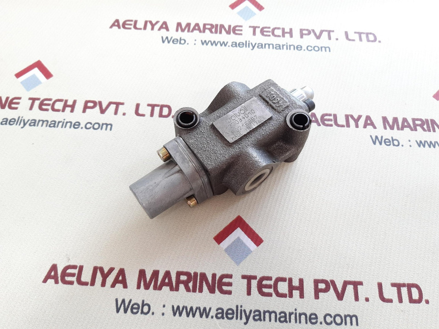 Walvoil 122034010 hydraulic valve