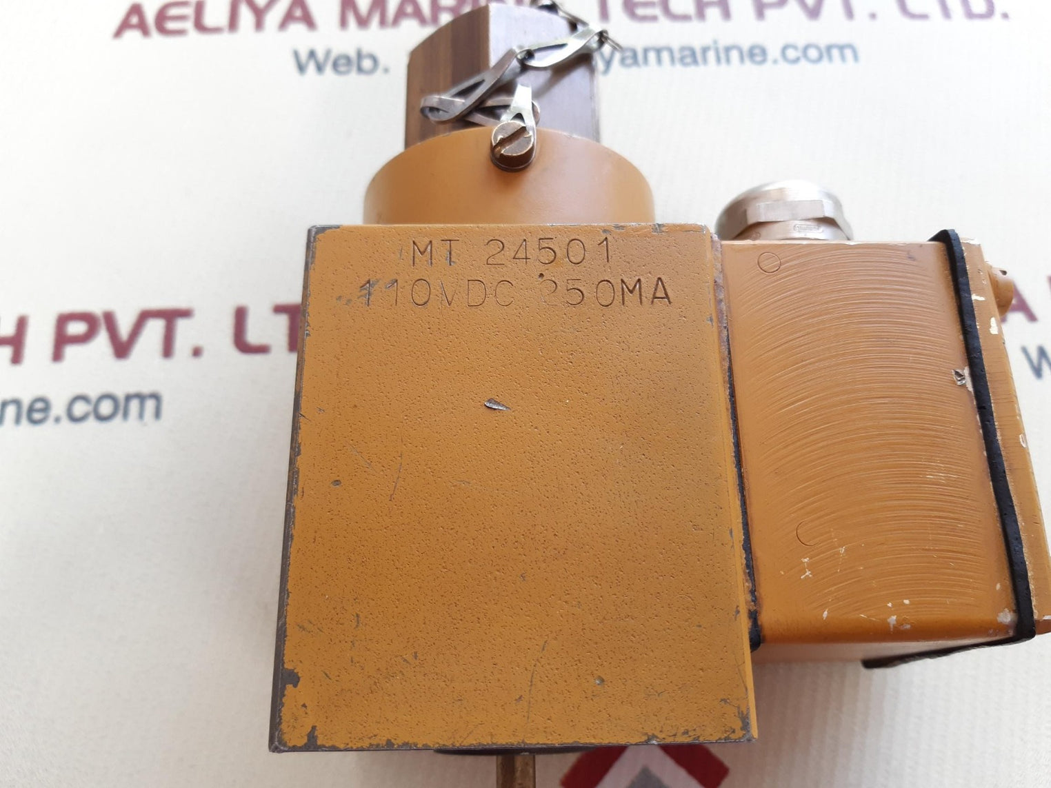 Porsgrunn mt 24501 solenoid f.pilot valve 110v 250ma