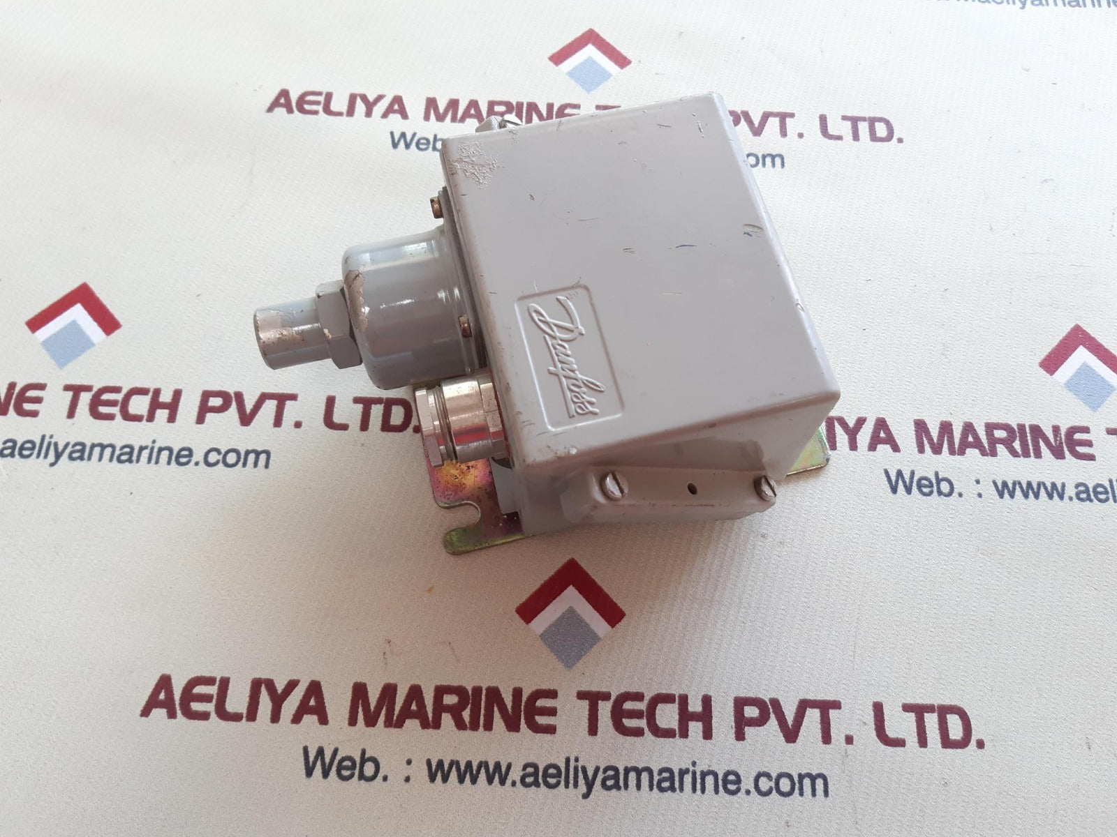 Danfoss kps 33 pressure switch