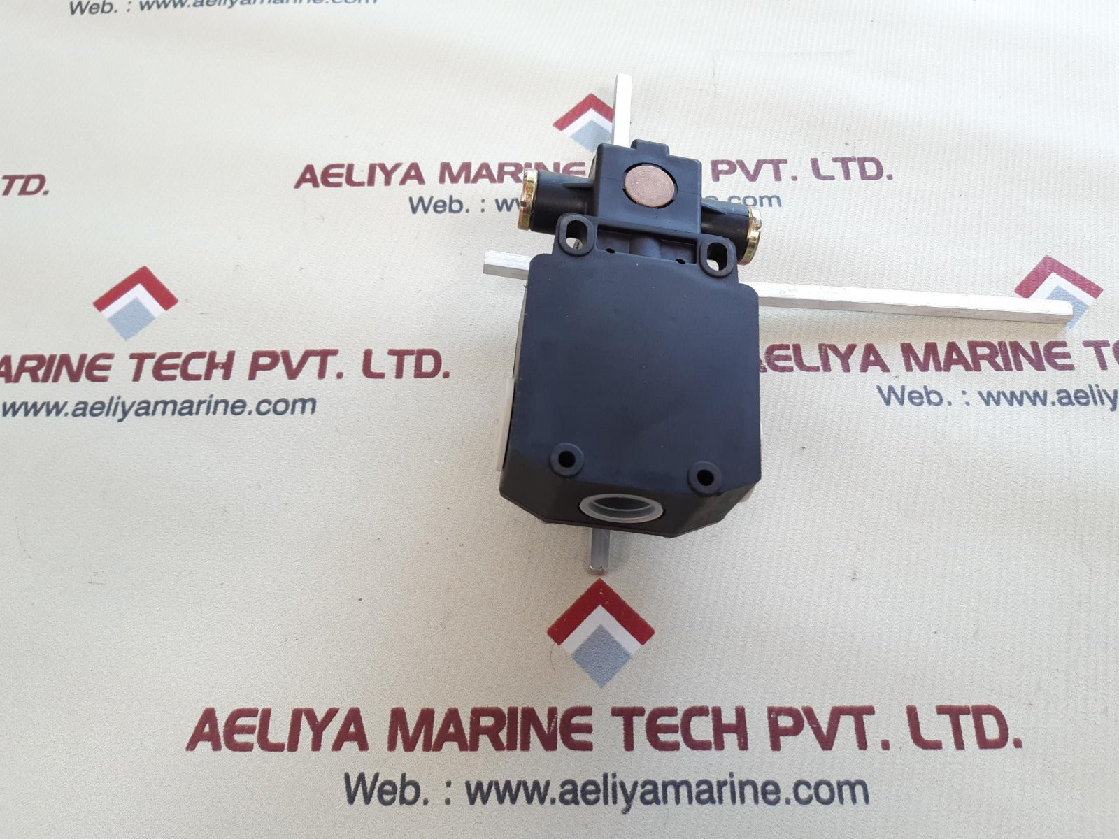 Ter serie 7000 pf33710100 position limit switch