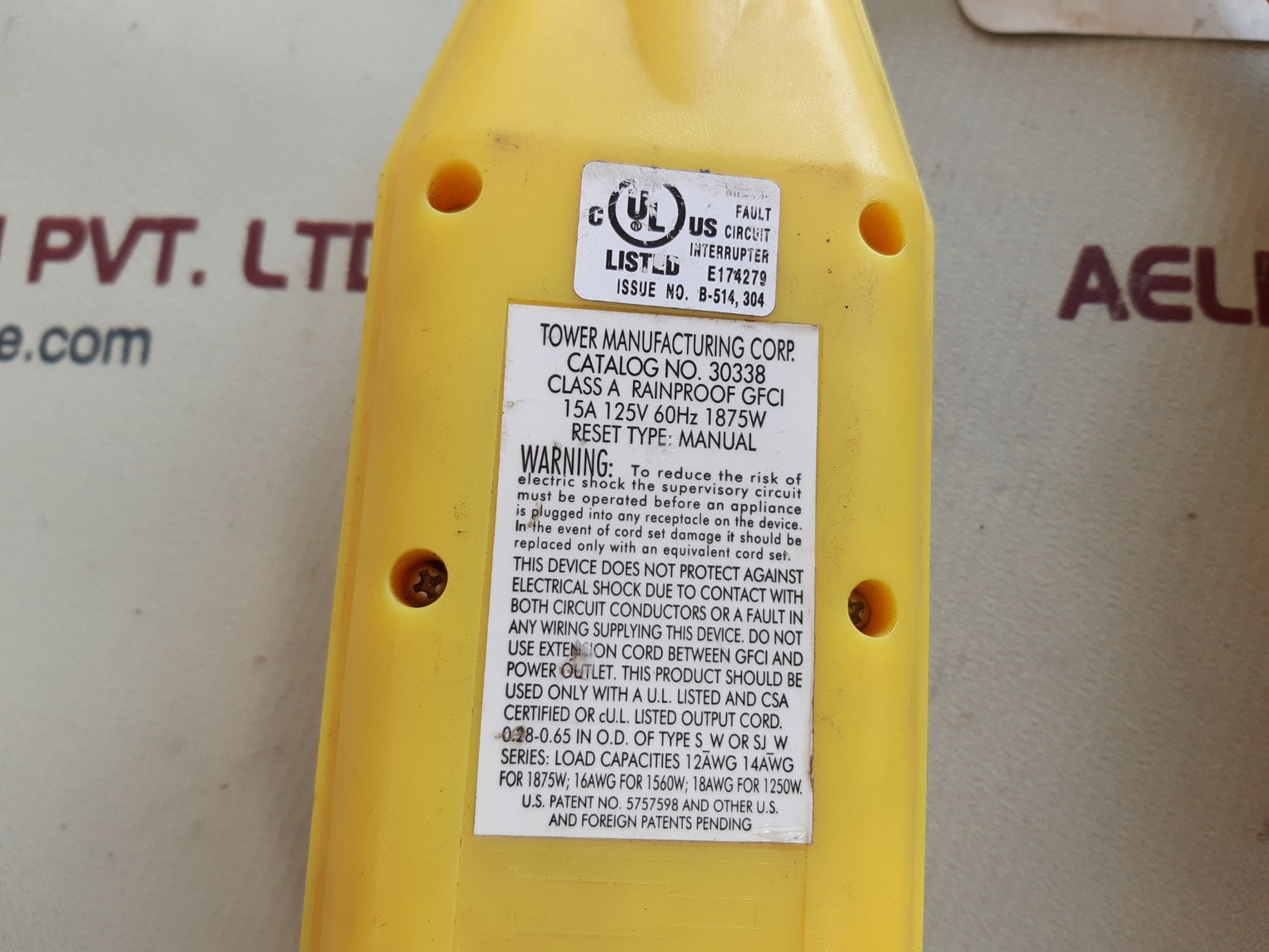 Tower 30338 straight blade portable gfci 15a 125v 60hz