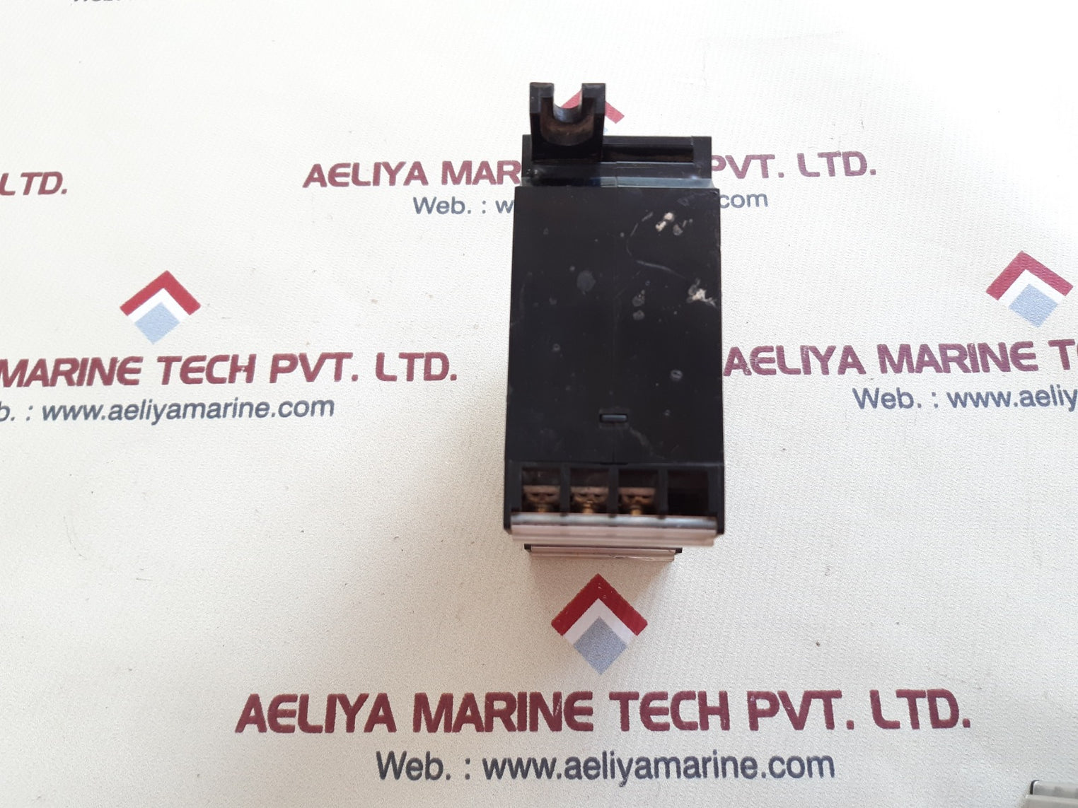 Mitsubishi t-51kav ac voltage transducer