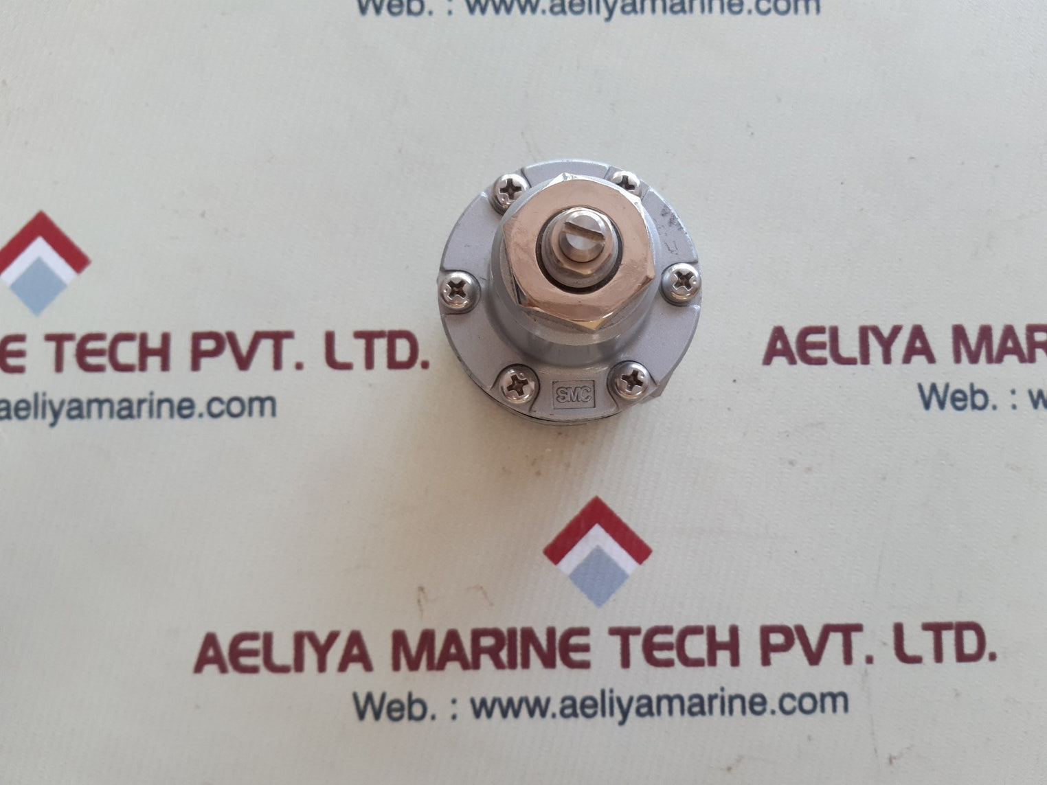 Smc il201-02 lock up valve 0.14~0.7mpa