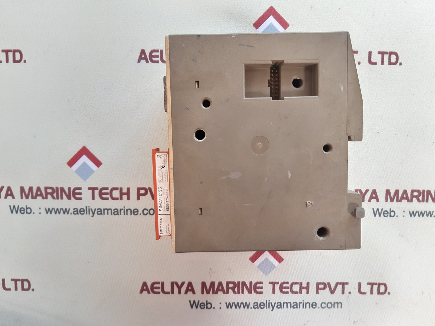 Siemens simatic s5-100u cpu 100 central processor unit 6es5 100-8ma02