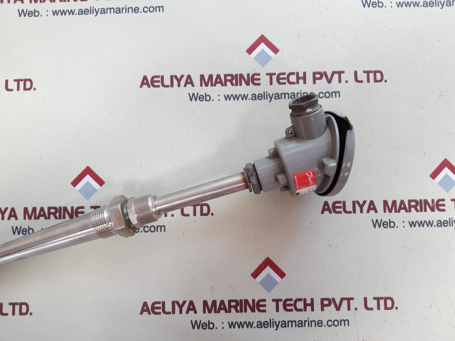 Danfoss mbt 5116-b002-200-10-0000 temperature sensor