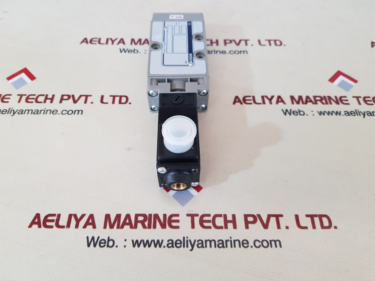 Bosch 0 820 018 028 valve