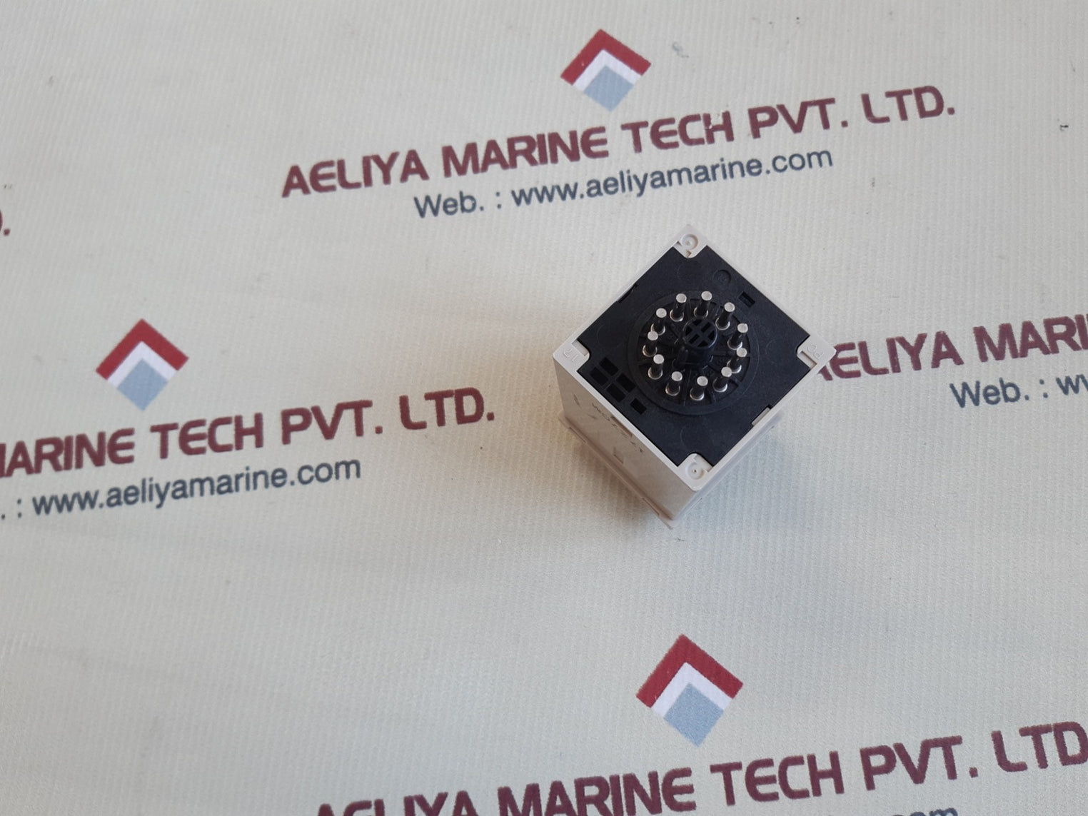 Set of 5x Omron h3ba timer relay 100/110/120vac 0-5sec