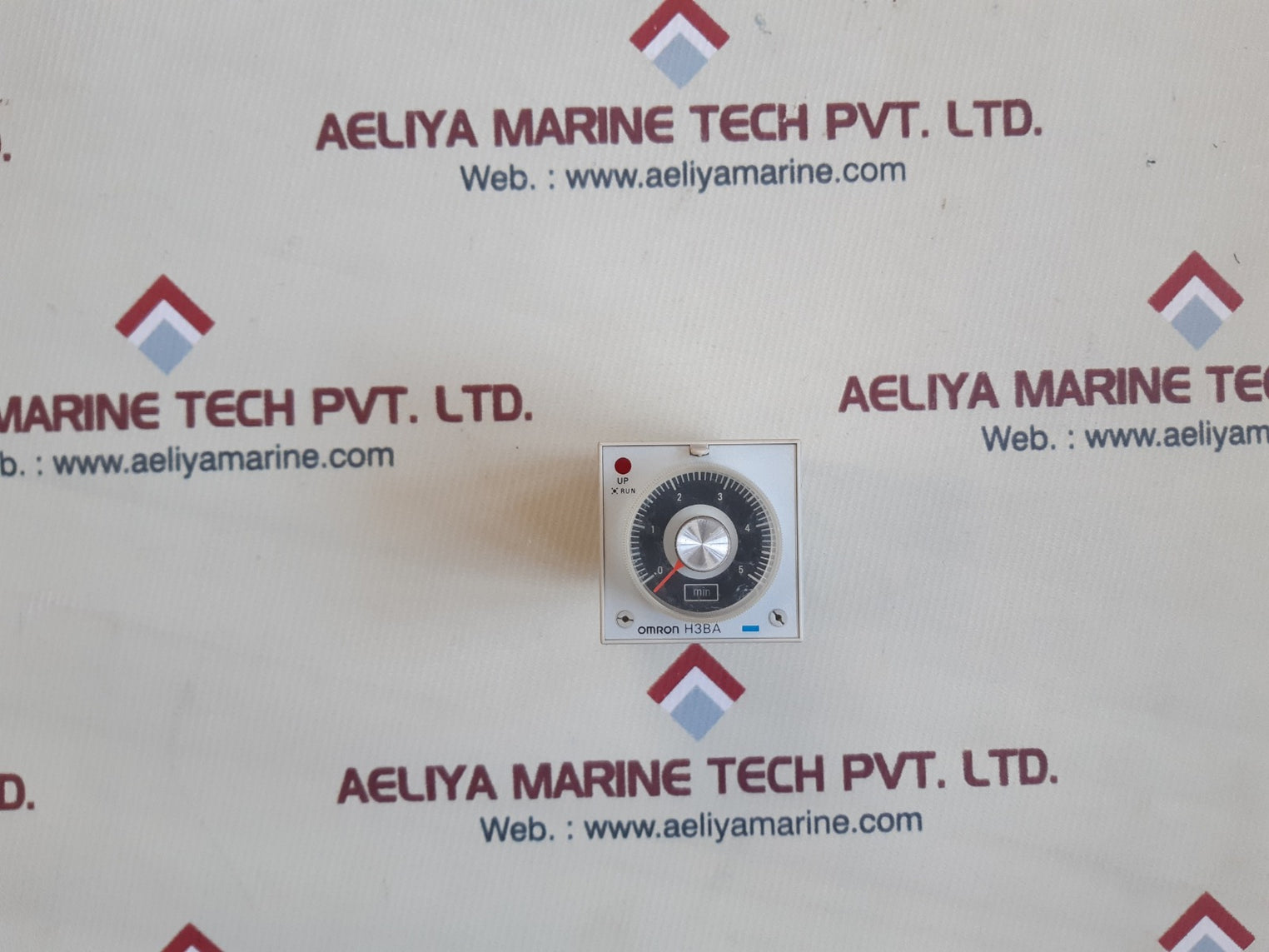 Omron h3ba-8h timer relay 5a 250vac