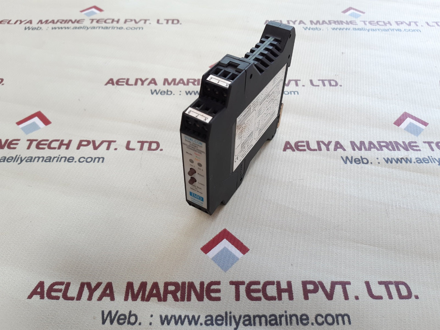 Imo dualcon-6 isolating signal converter