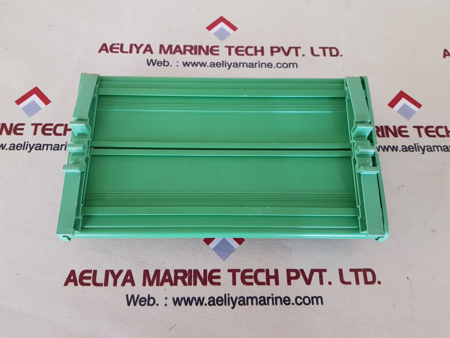 Lyngso marine/sam electronics dual serial interface module sim 401