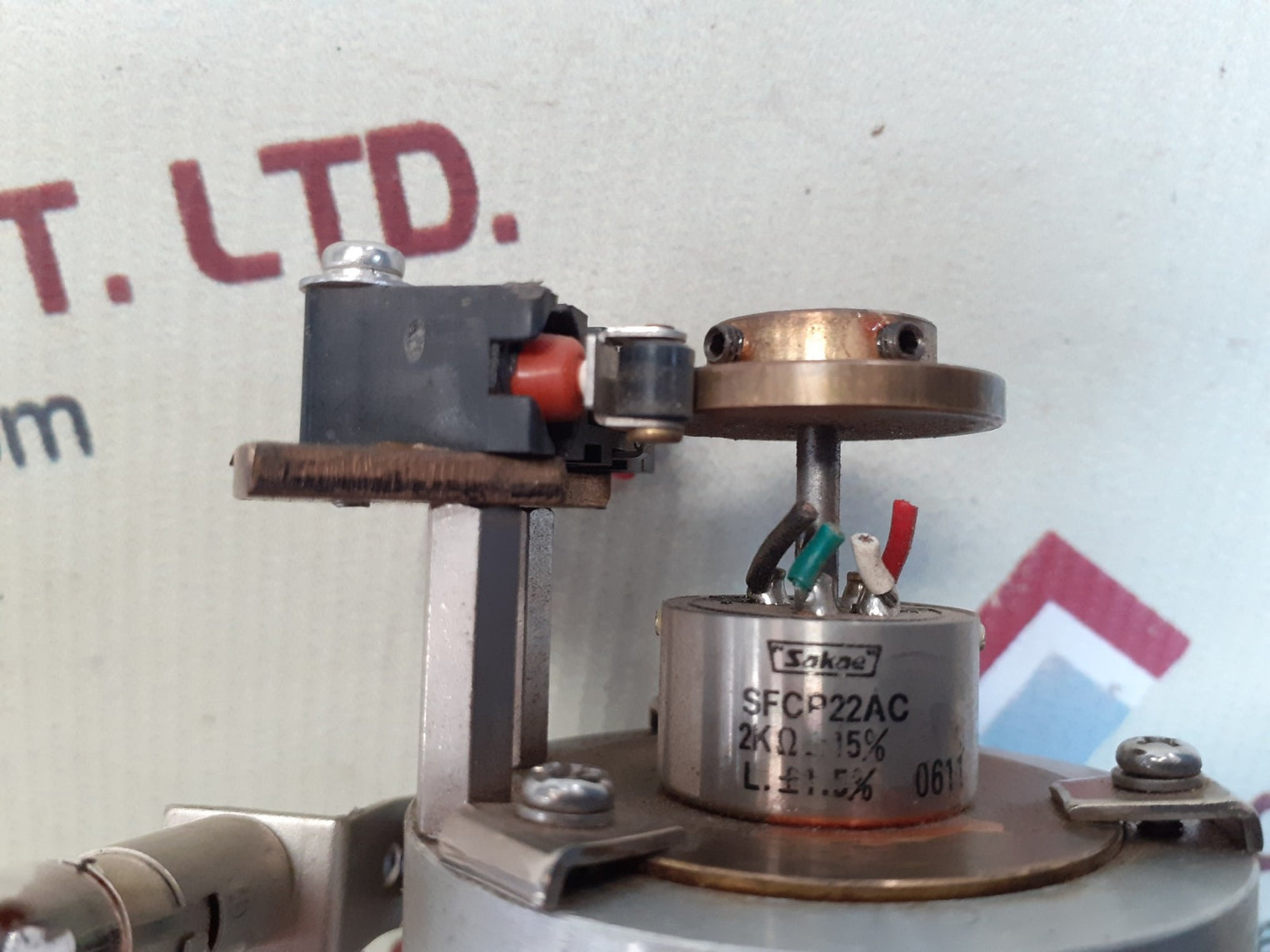 Propeller pitch indicator