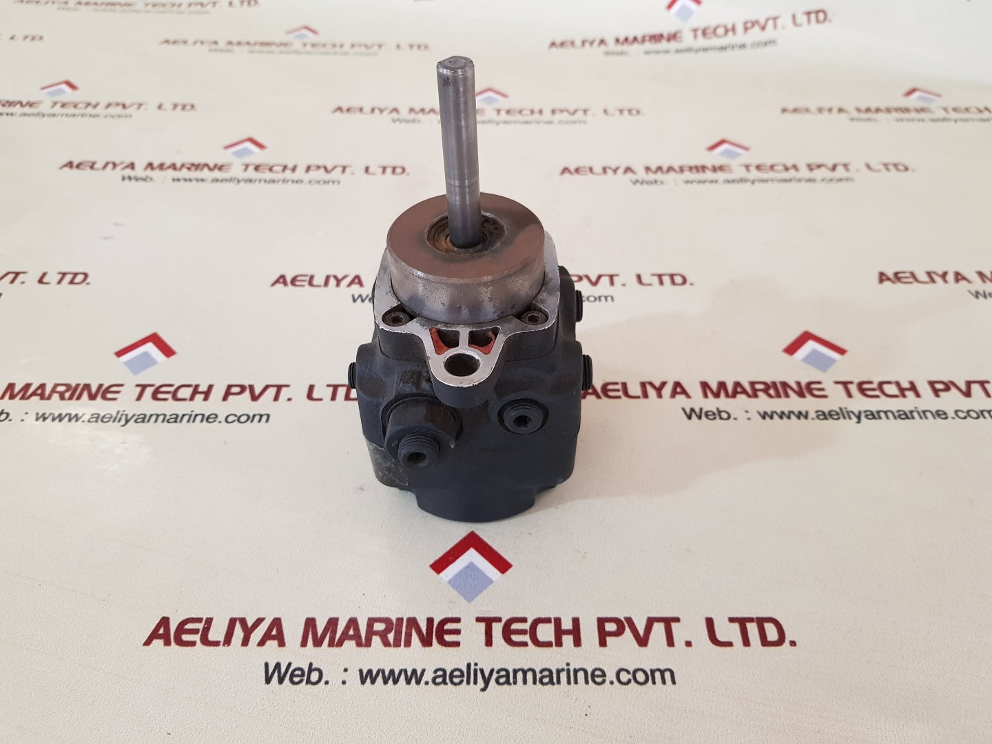 Nippon gfh-v5l oil pump 1.0~2.5mpa