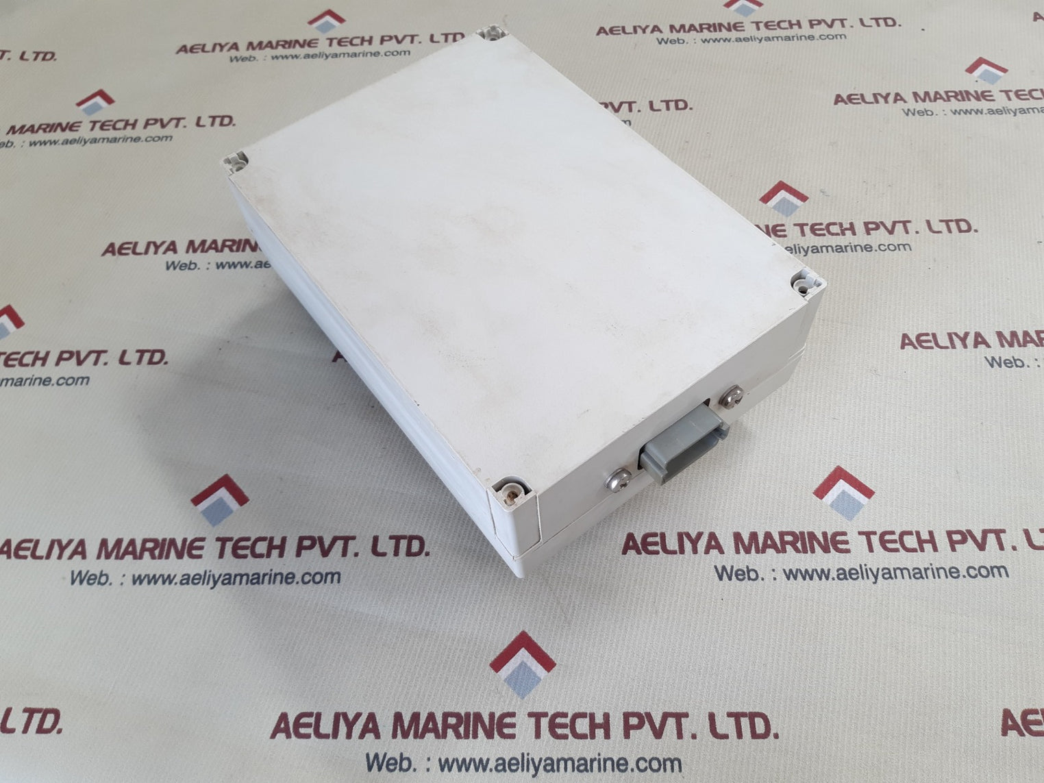 Sea-fire extinguisher release panel