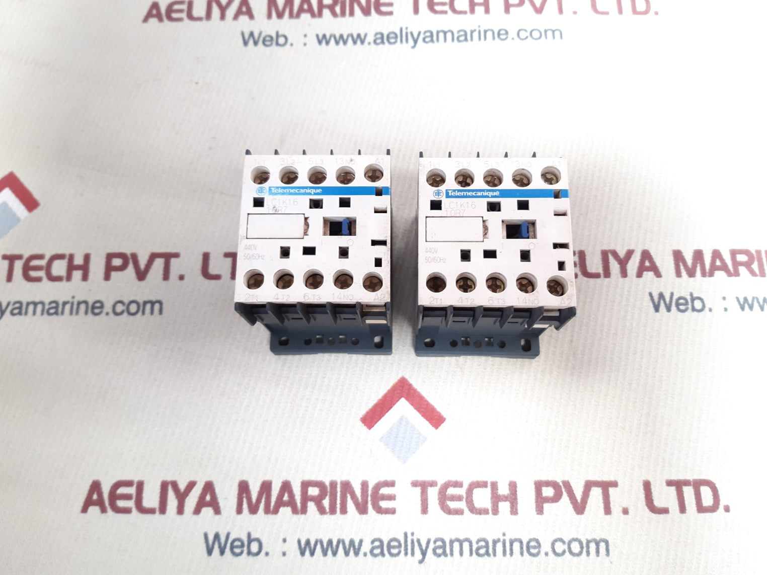 Telemecanique/schneider electric lc1k16 10r7 contactor 440v 50/60hz