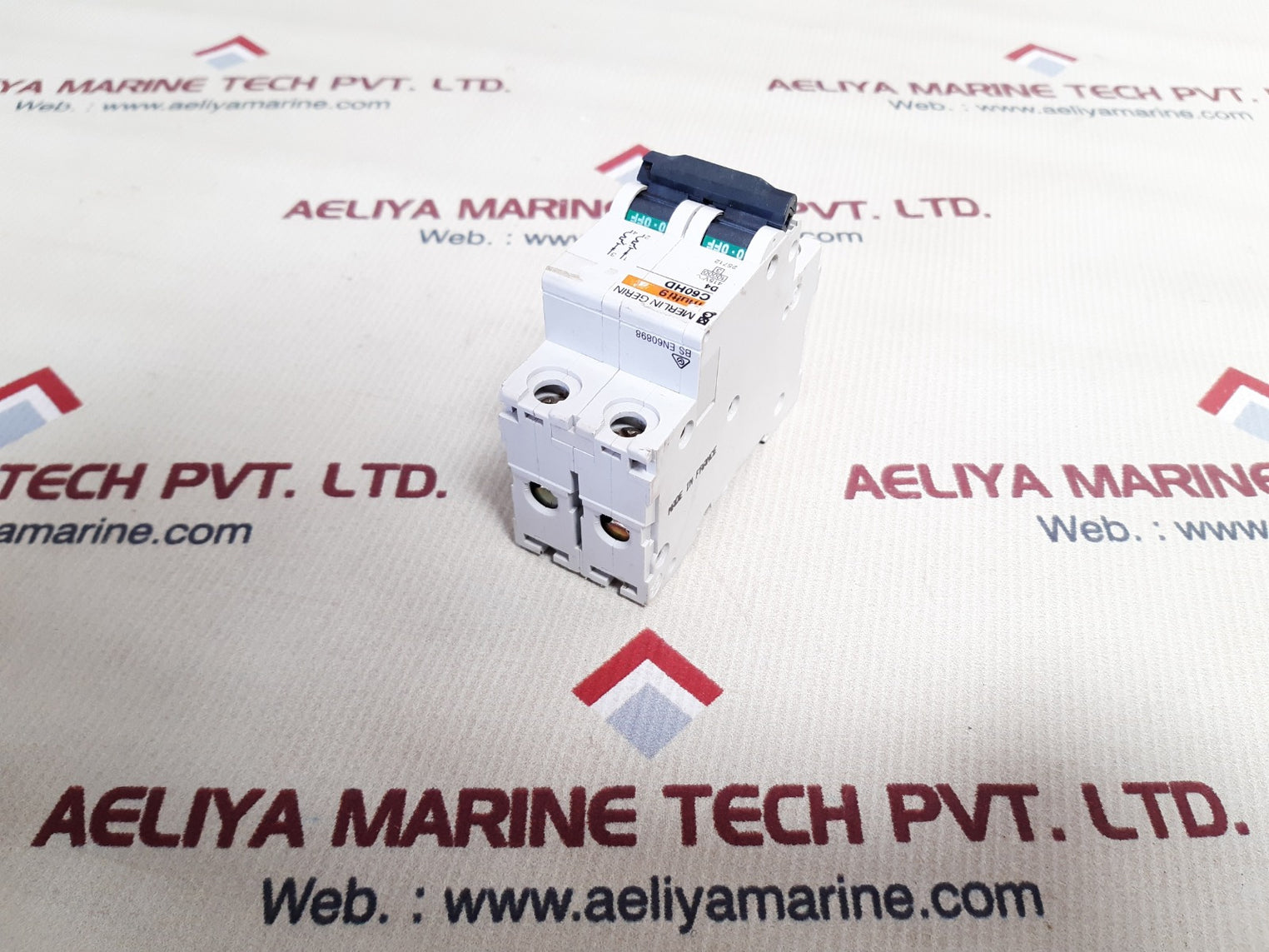 Merlin gerin multi 9 c60hd d4 circuit breaker