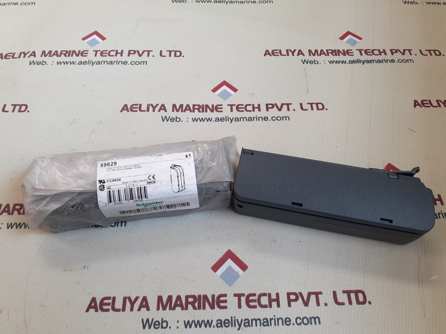 Schneider electric cca634 connector module 59629