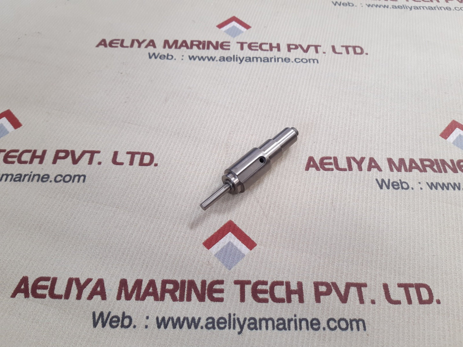 Central marine sulzer rta84 cylinder liner.l.o sip nozzle