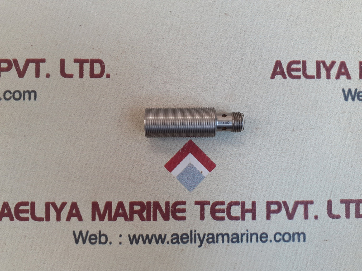 Pepperl+fuchs ncb5-18gm40-n0-v1 proximity sensor