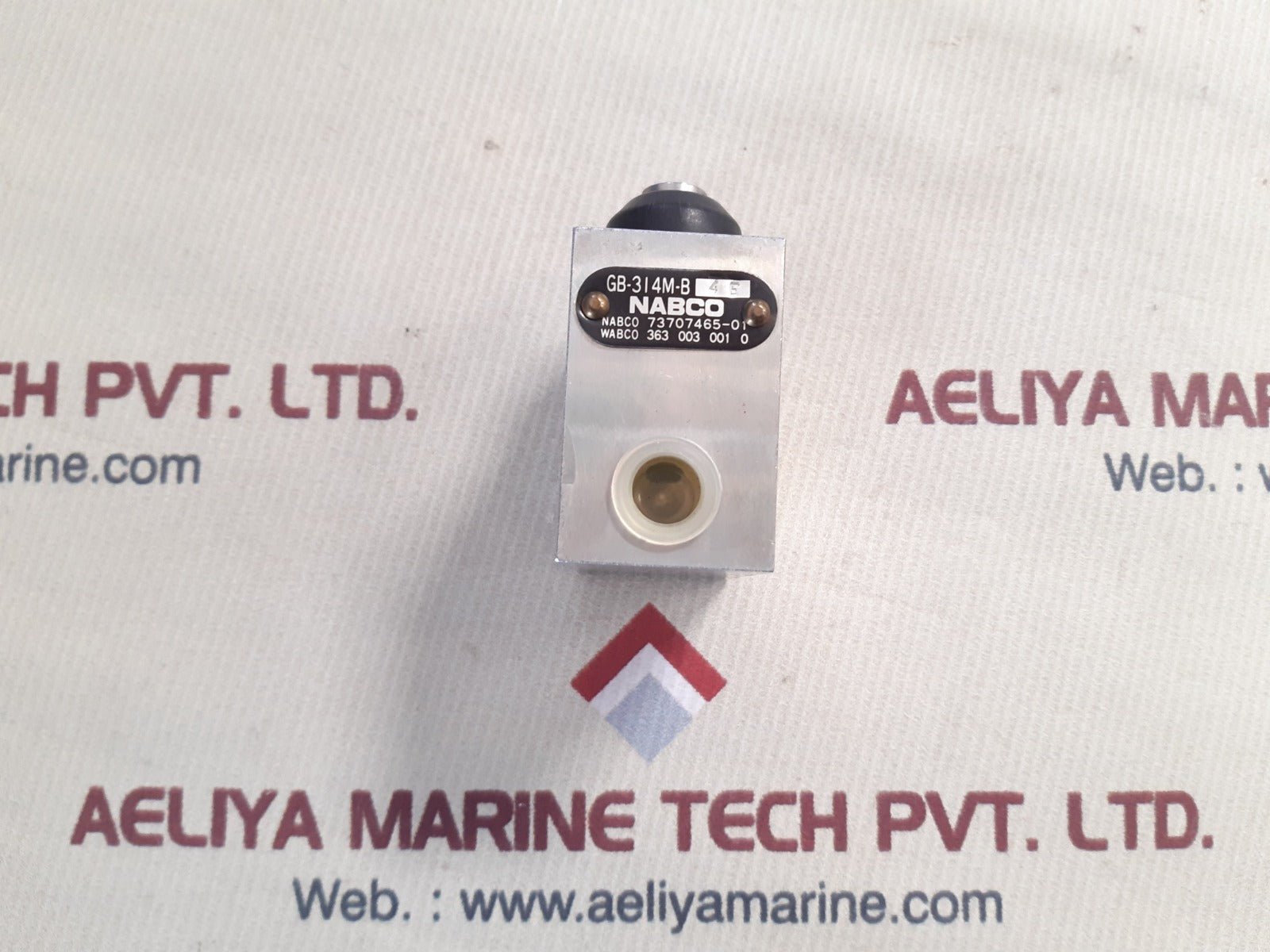 Nabco gb-314m-b shuttle valve 73707465-01
