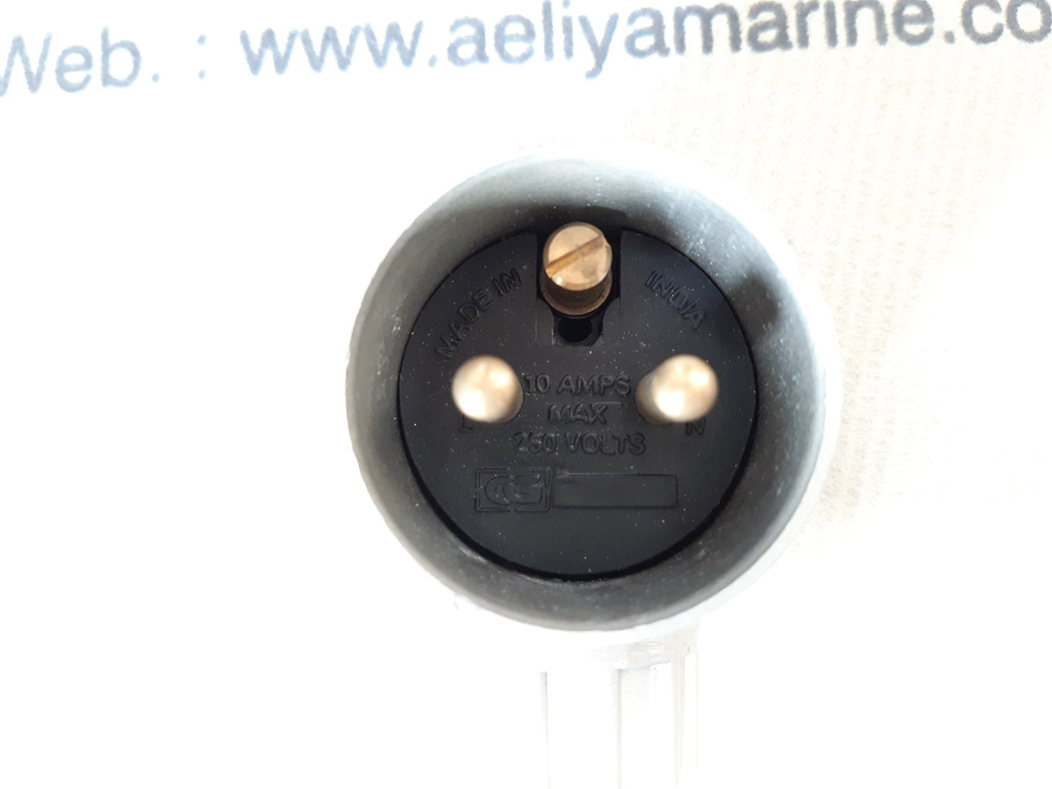 Set of 13x Schneider electric ap 10 metal clad protected plug 