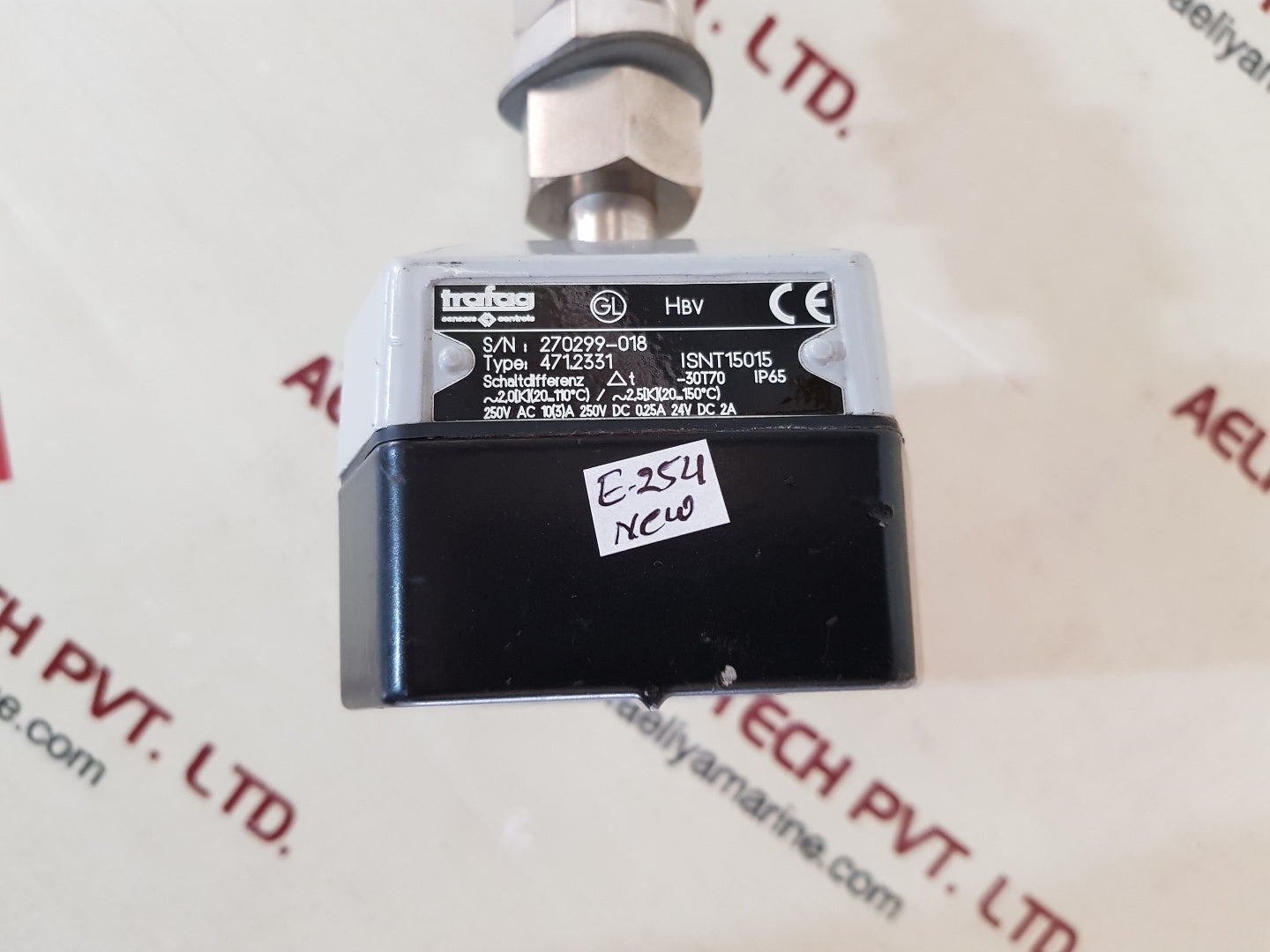 Trafag 471.2331 pressure transmitter ip65