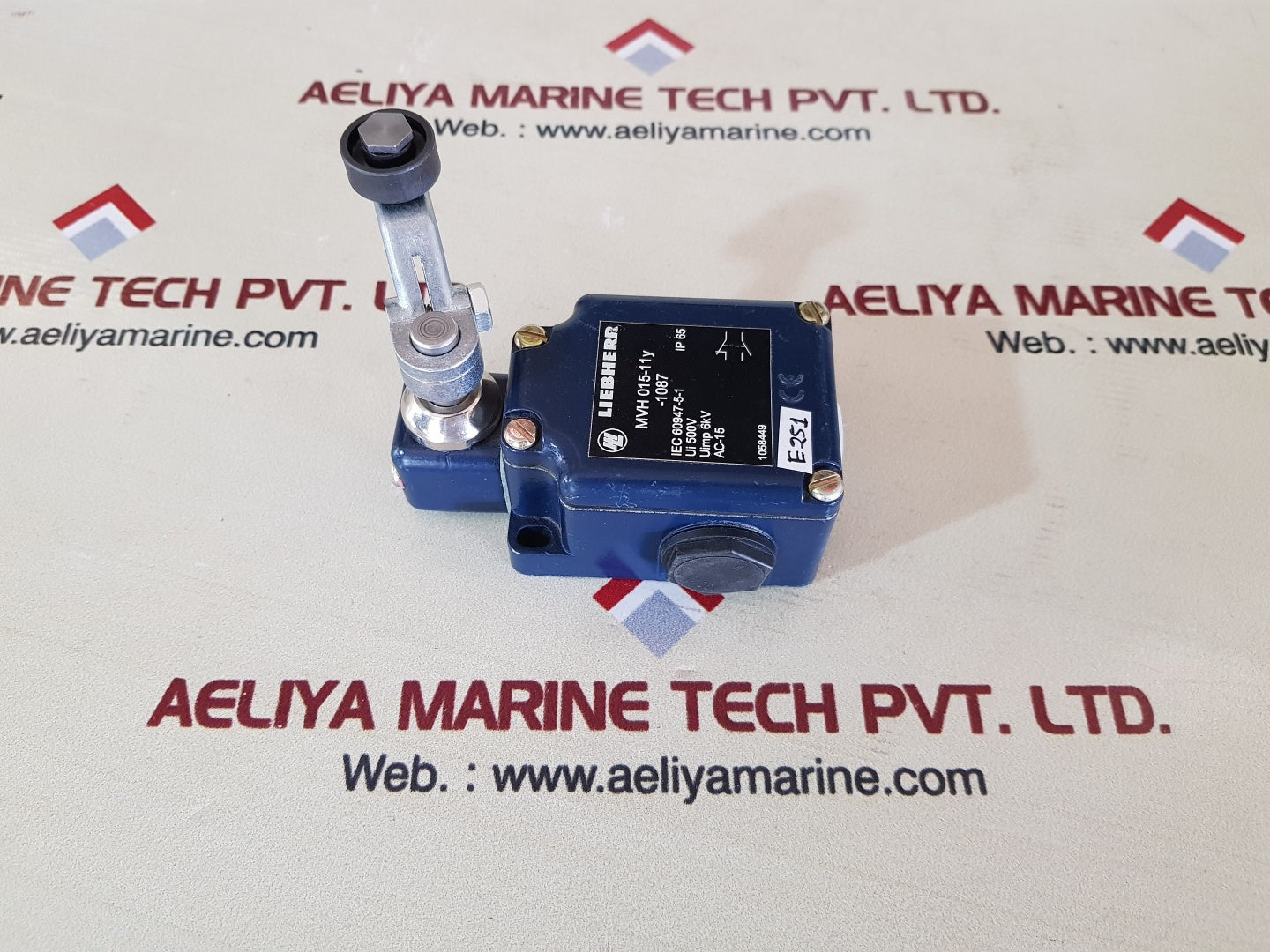 Liebherr mvh 015-11y-1087 limit switch