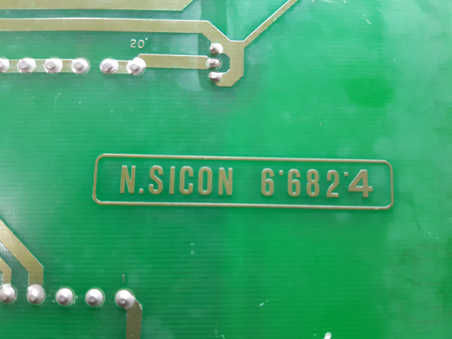 N.sicon 6`682`4 pcb card