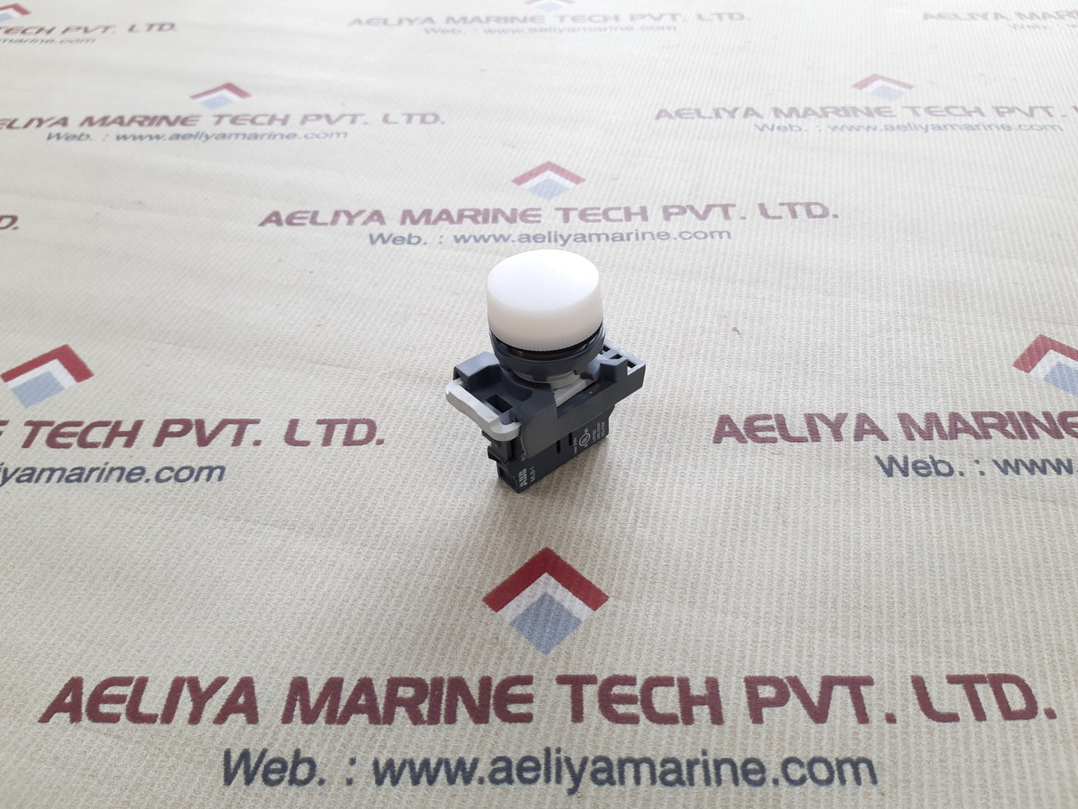 Abb mlb-1 white pilot light with contact block