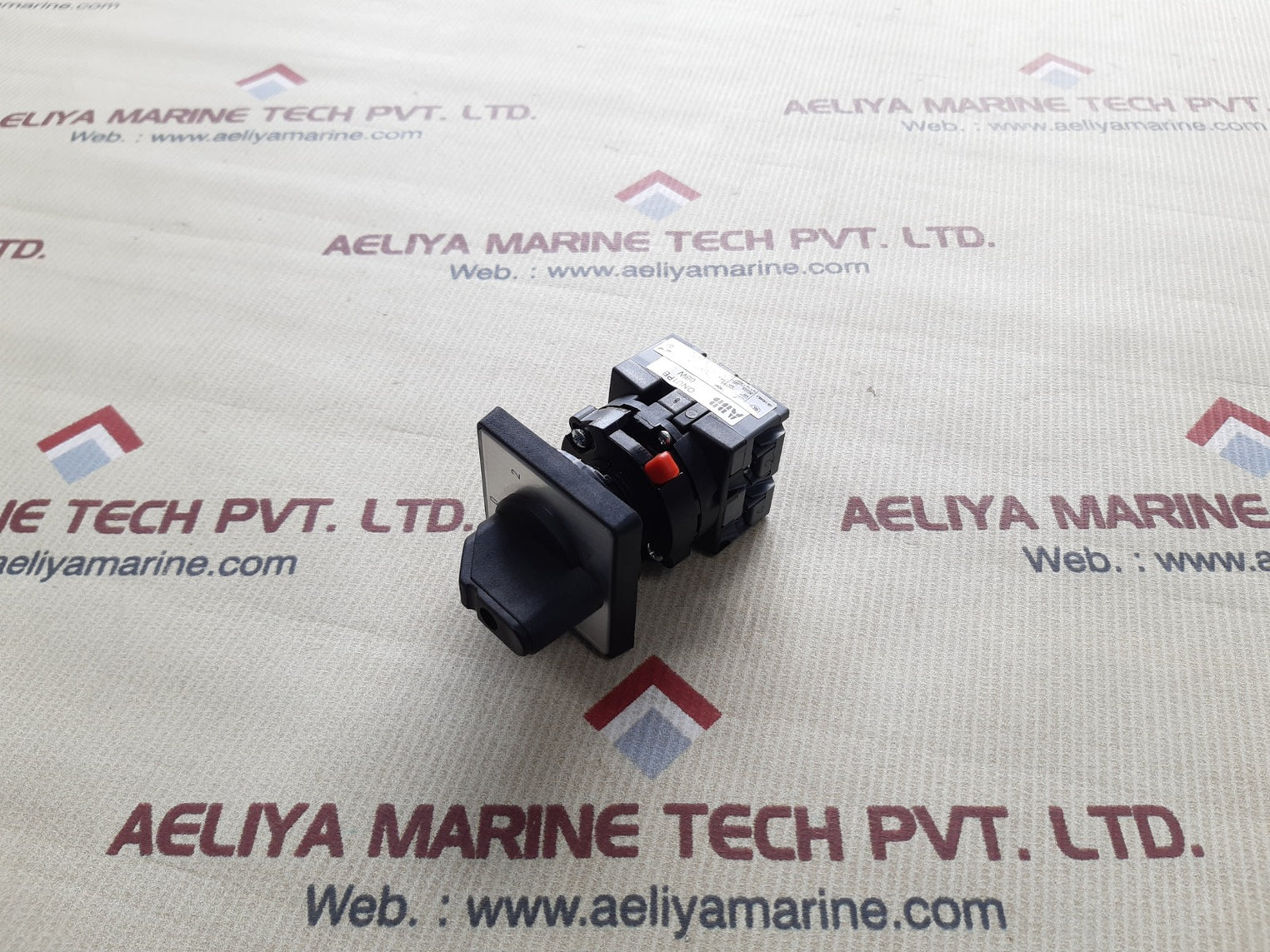 Abb onu1pb 06w cam switch