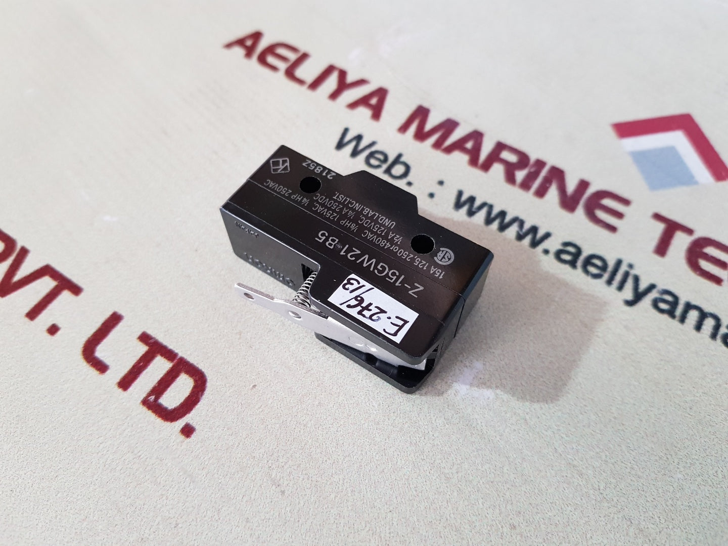 Omron z-15gw21 b5 limit switch