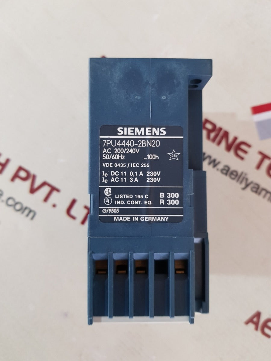 Siemens 7pu4440-2bn20 time delay relay 200/240v 50/60hz
