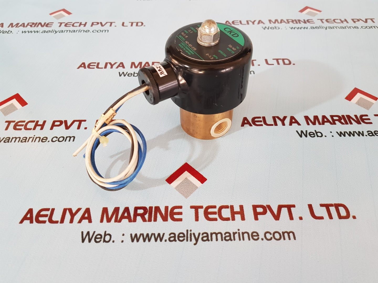 Ckd ho-03-215 2-way brass solenoid valve 110v 50/60hz