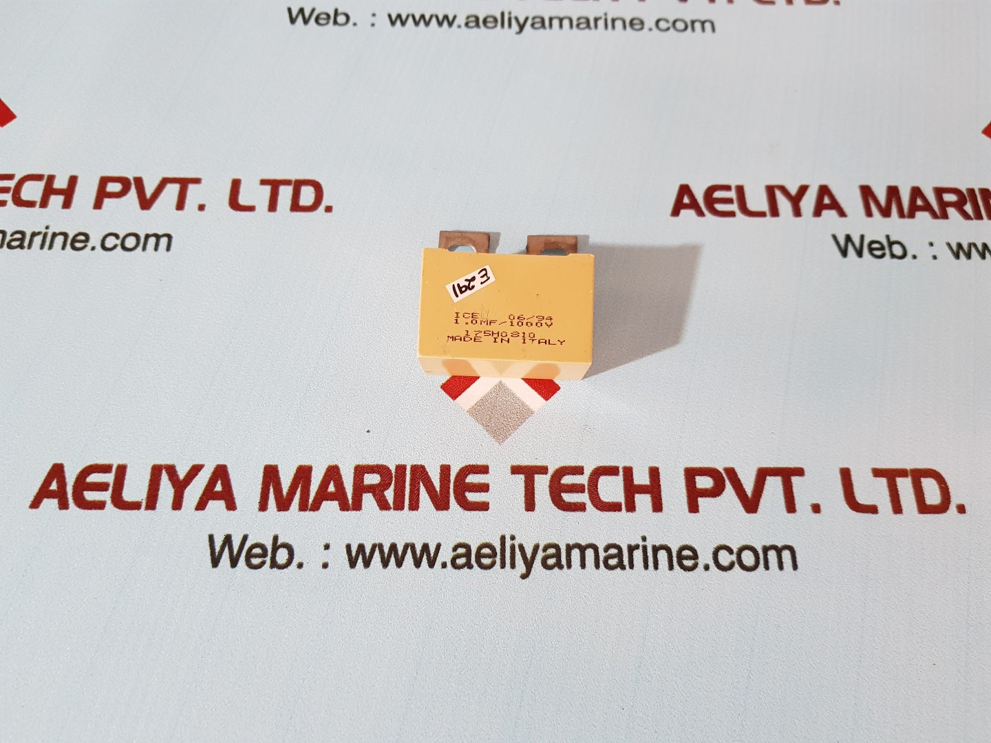 175h0810 capacitor 1=0 mf/1000v