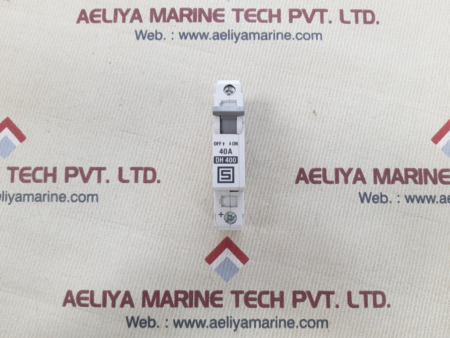 Schurter as168x-cb1 dh400 40a circuit breaker