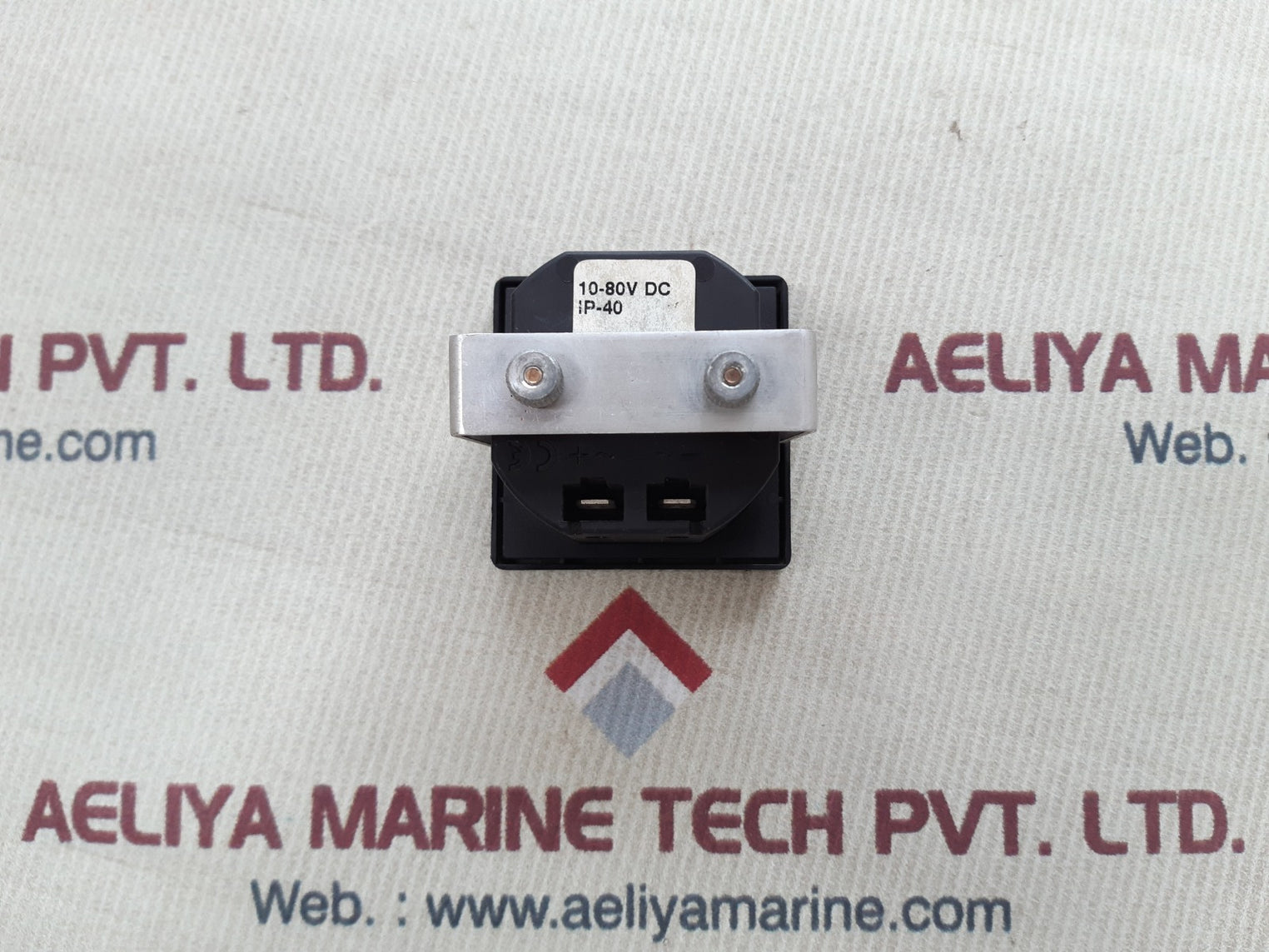 10-80v dc ip40 hour meter