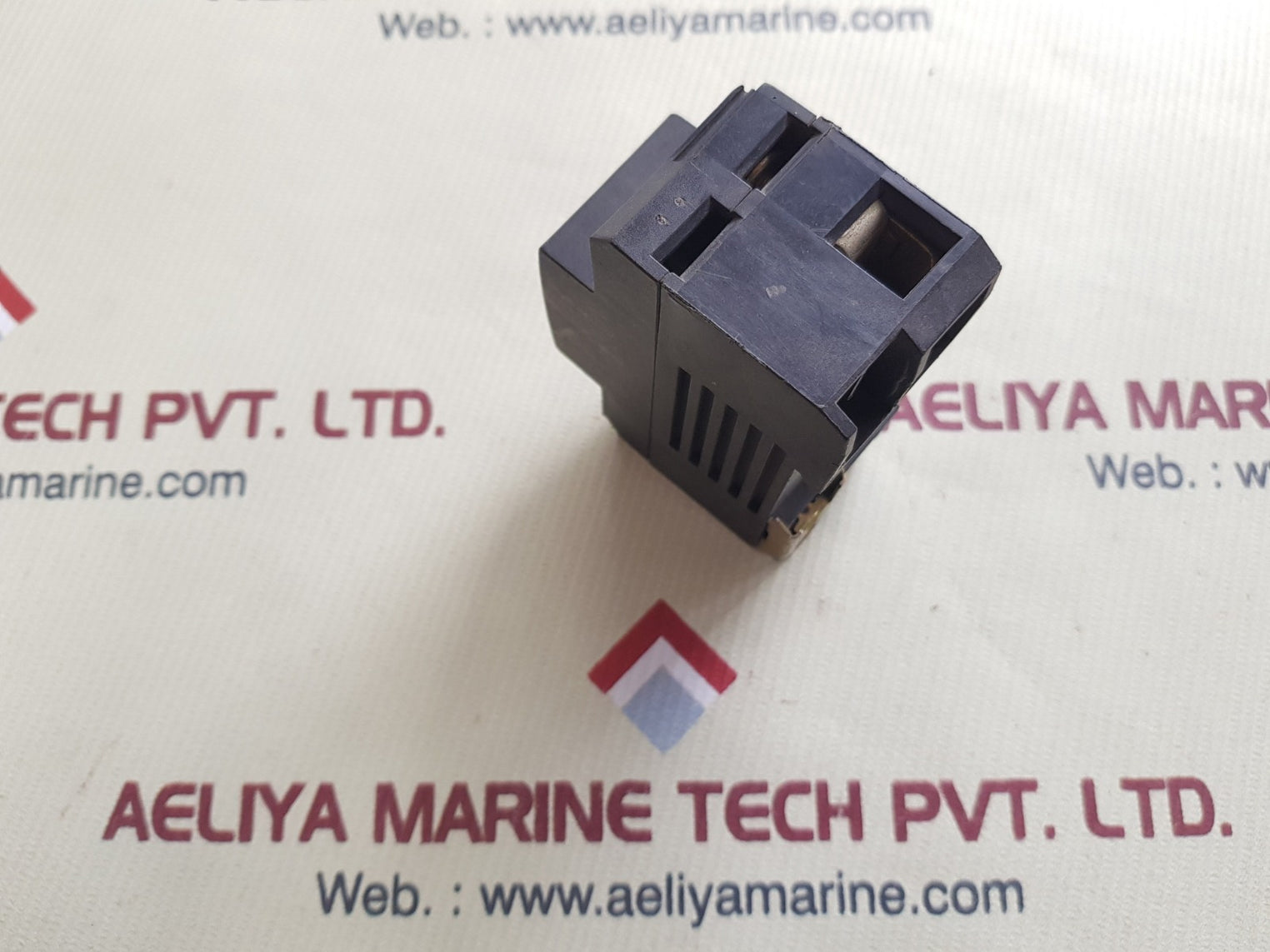 Phoenix contact flt 60-400 flashtrab