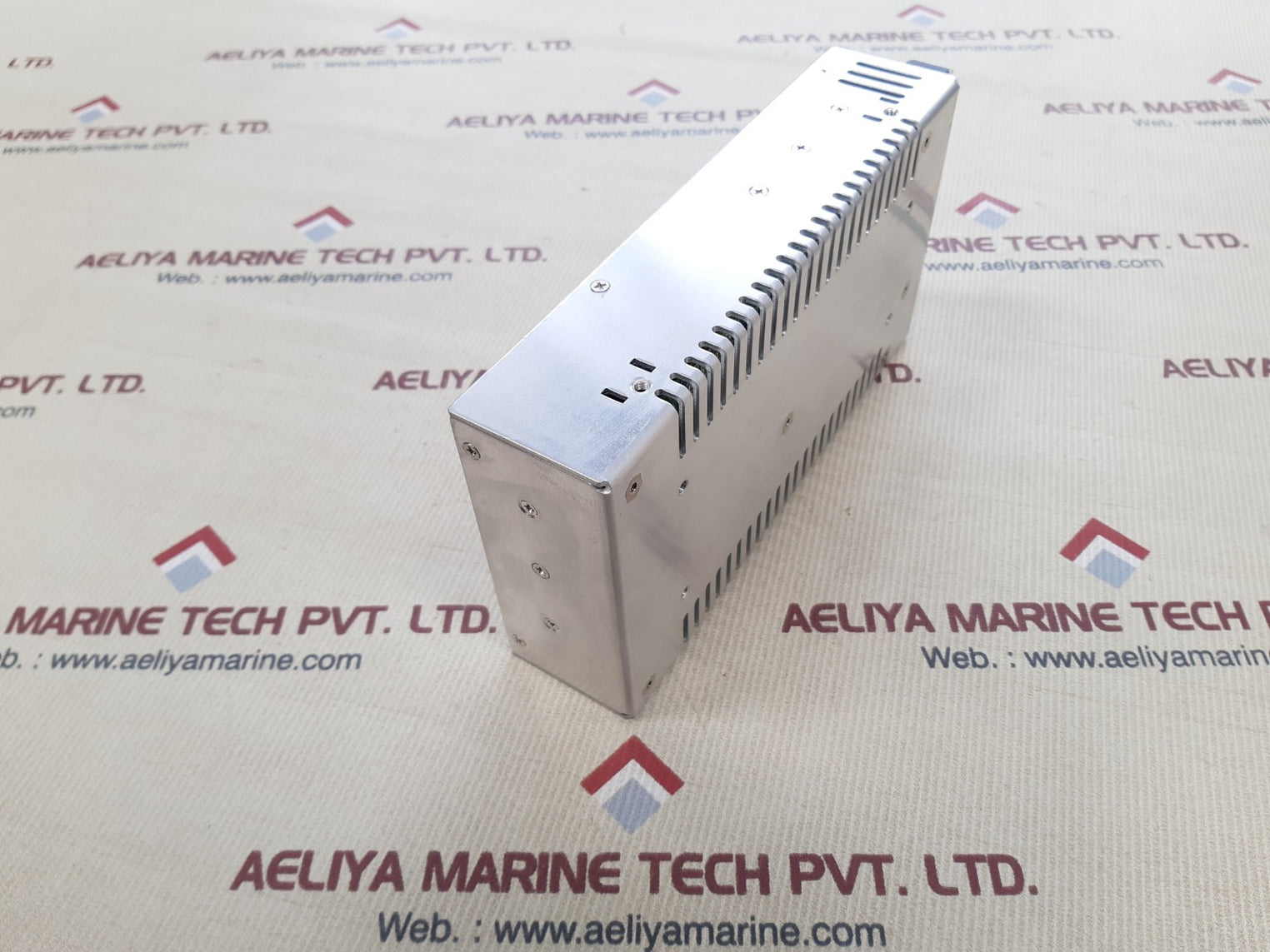 Mean well sd-500l-12 dc-dc enclosed converter