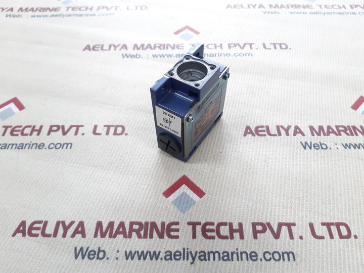 Telemecanique xckm limit switch