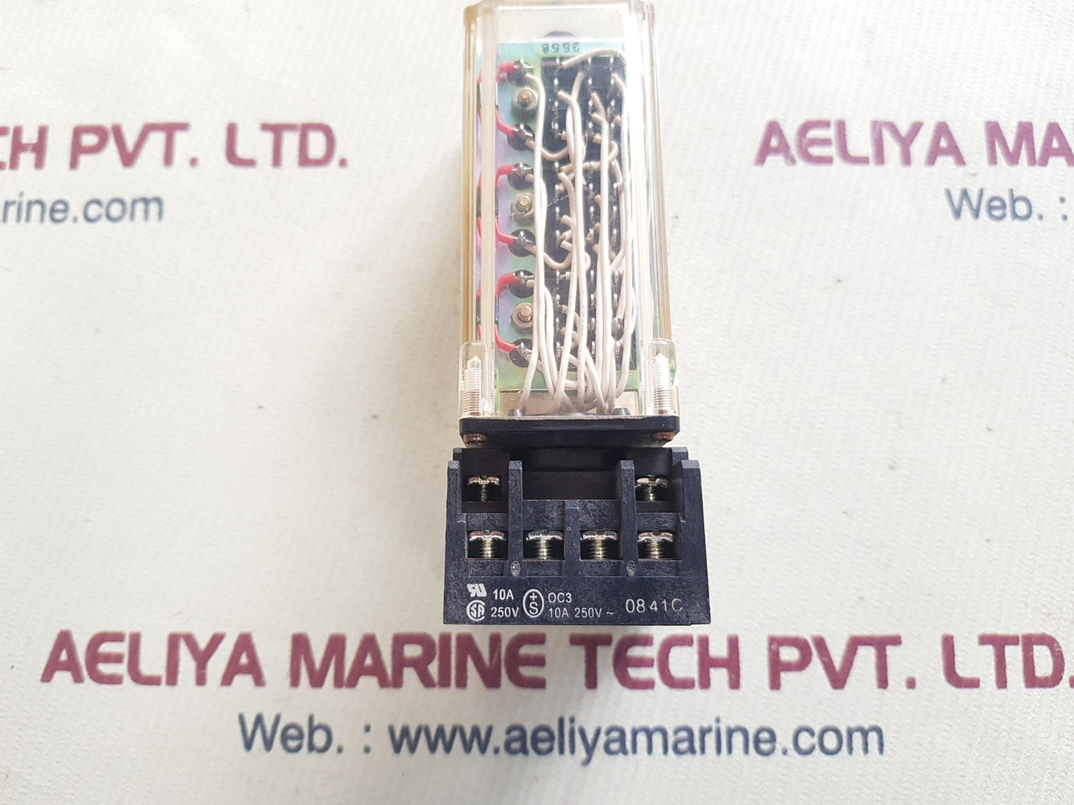 Set of 4x Omron mya-lbdc-d relay with socket base