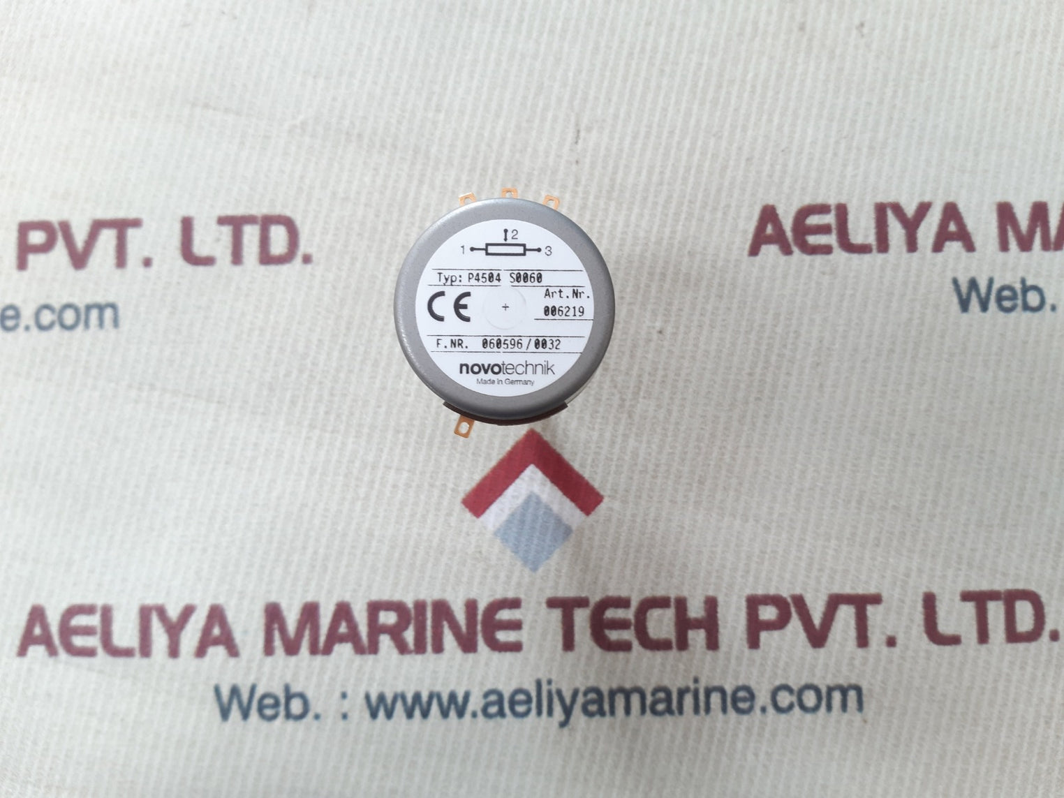 Novotechnik p4504 s0060 rotary sensor potentiometer