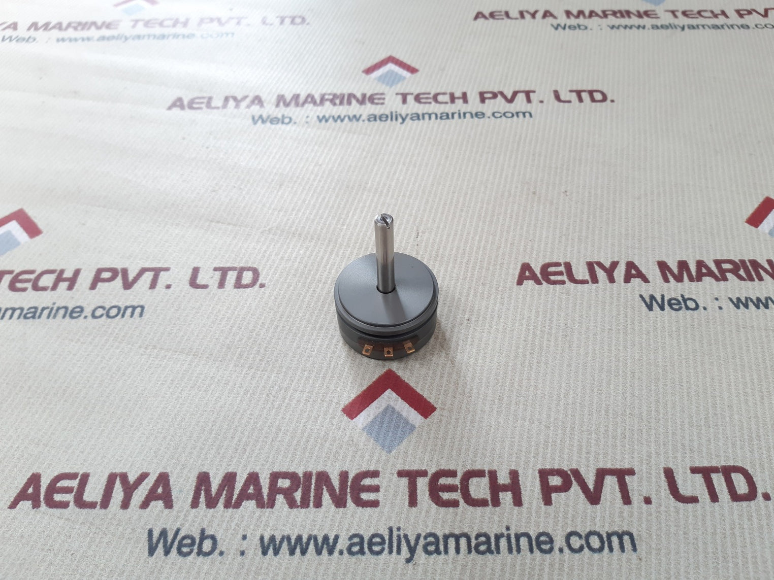 Novotechnik p4504 s0060 rotary sensor potentiometer